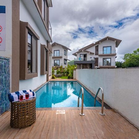 Saffronstays Aster, Plunge Pool Villa With Garden, 로나발라 외부 사진