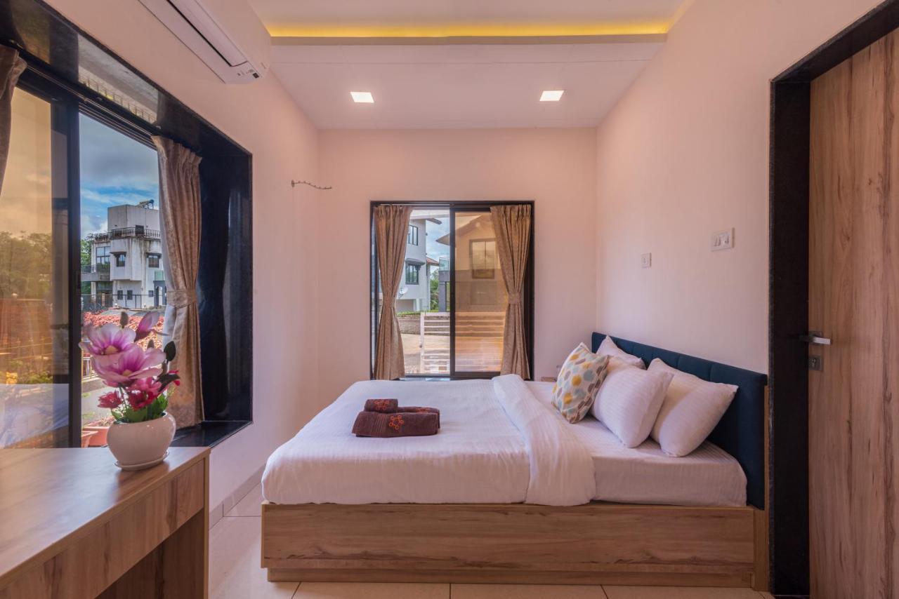 Saffronstays Aster, Plunge Pool Villa With Garden, 로나발라 외부 사진